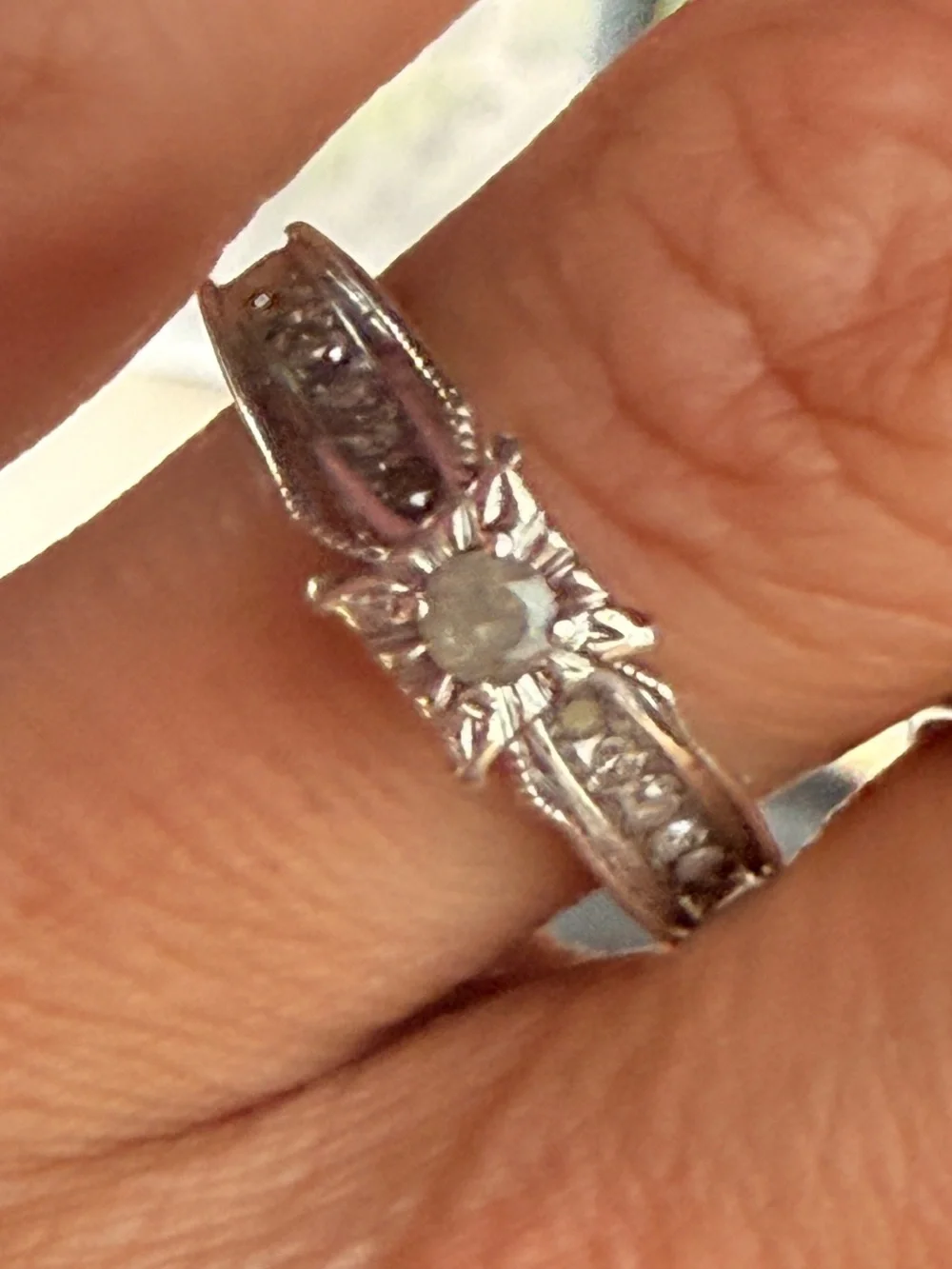 Vintage Diamond Engagement Ring Sz7